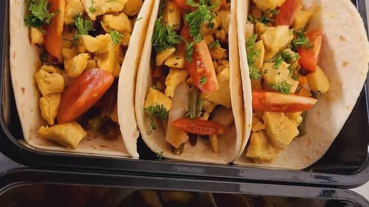 Gevulde taco's in schalen